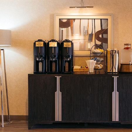 Maple Tree Inn Σανιβέιλ Εξωτερικό φωτογραφία