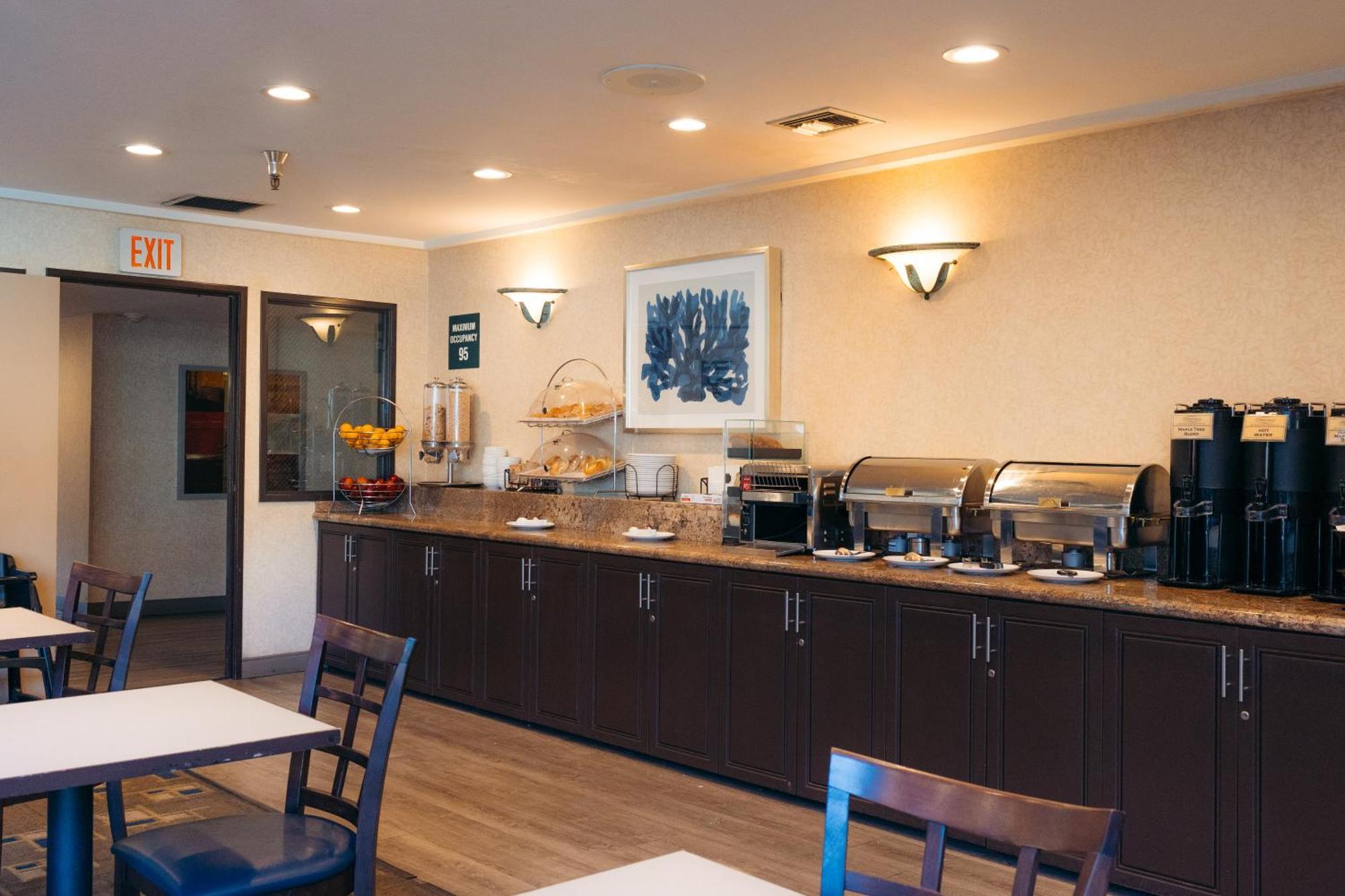 Maple Tree Inn Σανιβέιλ Εξωτερικό φωτογραφία